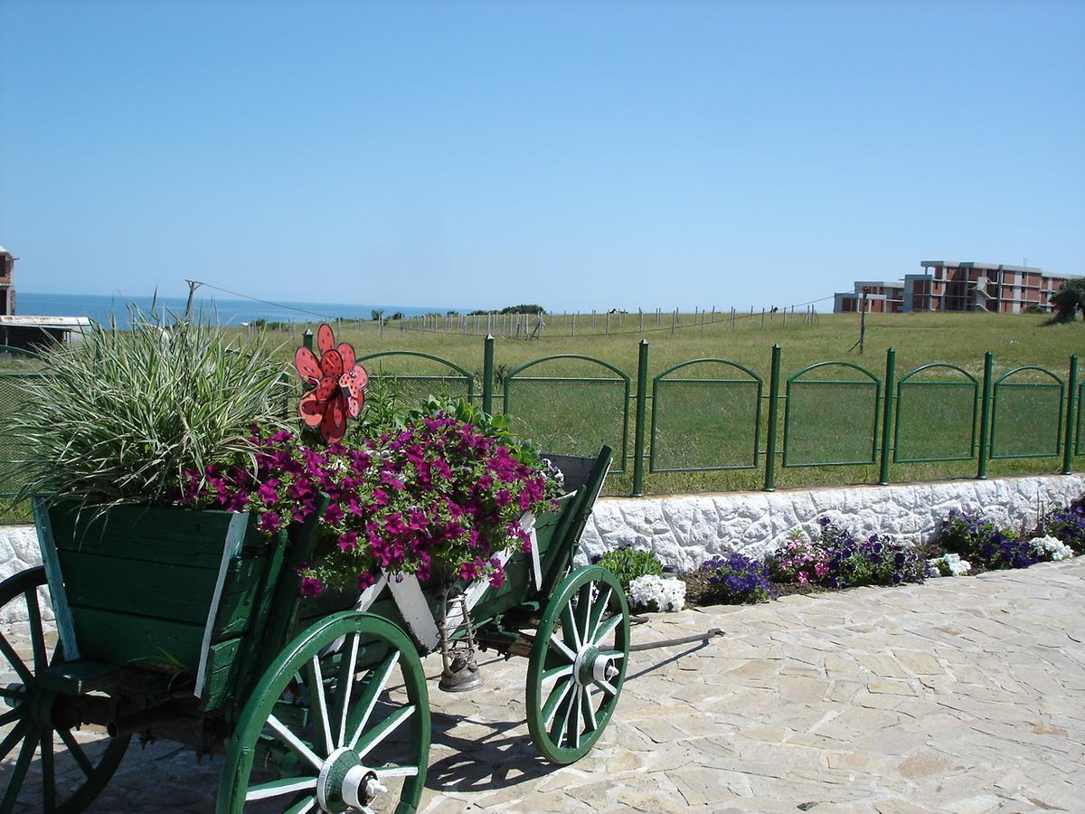 Casa Di Angel Hotel Sinemoretz Exterior foto